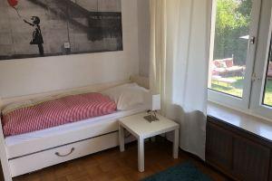 Nice big apartment with garden and terrace, Бад-Эйнхаузен