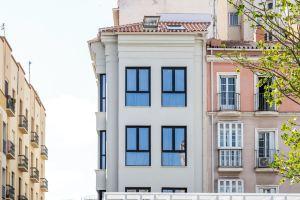 AT Villafiel Atarazanas-Plaza, Малага