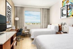Отель «Hampton Inn & Suites Santa Monica», Лос-Анджелес
