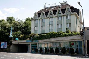 Hotel «Bara Budapest», Будапешт
