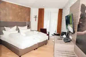 Central Hotel & Lounge Adult Only, Гослар