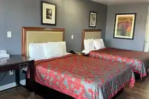 Fireside Inn By The Beach Boardwalk & Bowling, Санта-Крус