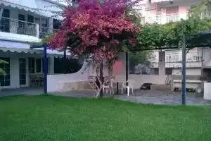 Blue Block, Неа-Скиони