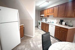 Federal Ct- Charming 3-bedroom near Ag Center and MTSU in Murfreesboro, Мерфрисборо