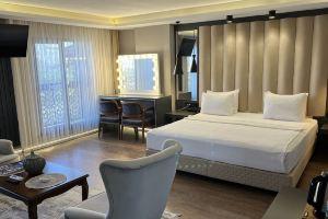 Bloom Suite Hotel, Кешан