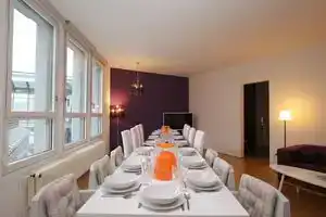 Sankt Petersburg Executive Suite, Лейпциг