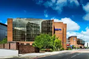 Отель «Park Inn by Radisson Cardiff City Centre», Кардифф