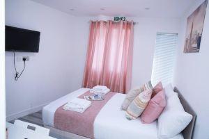 Apartment - Sleeps 2 & Free Parking, Лондон