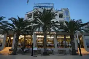 Hotel «Rinia 2», Дуррес