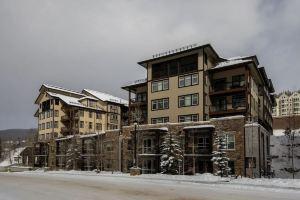 Location and Comfort - One Bedroom Ski In / Ski out, Hot Tub and Fire Pit, Винтер-Парк