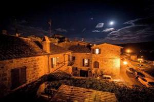 Milva's Nest with free parking, Орвието