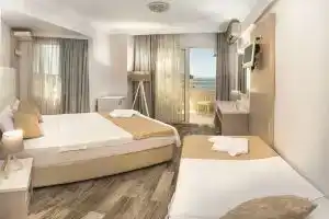 Temple Class Hotel, Дидим