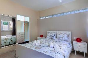 Ariadne Beautiful Studio, Ираклион