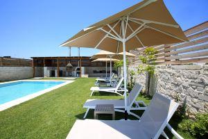 Villa Elpida, Гувес