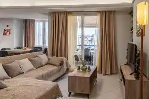Sky 7 View Apartment, Ираклион
