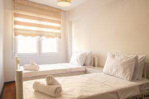 Vibrant and Central Flat Near Kordon in Alsancak, Измир