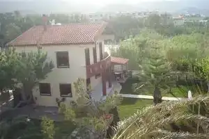 Adonis Beach - Rooms Hotel, Ираклион