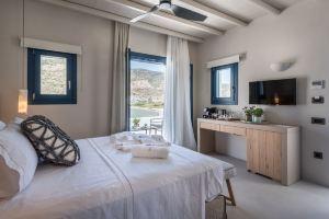 Sifnos House - Rooms and Spa, Камараи