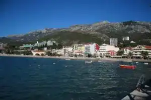 Apartments Slavica Rafailovici, Бечичи