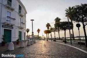 AquaMar Bed and Breakfast, Кротоне