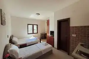 Boutique Hotel Moonstar, Бечичи
