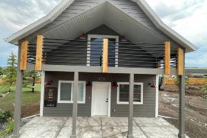New Luxury Barn at Stoney Farms NO CHOREs, Пангитч