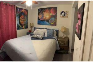 The Most Colorful Home in Atlantic City, Атлантик-Сити