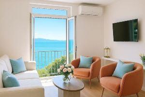 Seaview Luxury 2-bedroom apartment AMÉS, Риека