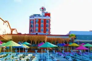 Kumburgaz Blue World Hotel, Бююкчекмедже