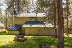 Private Hot Tub and Community Pool - Cozy Rustic Haven, Санривер
