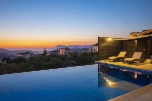 Villa Hibiskus Sleeps 7 Overlooking Kalkan, Калкан