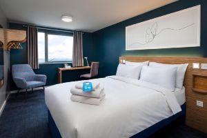 Travelodge London Hounslow, Лондон