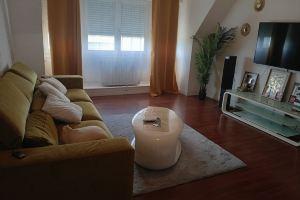 Apartment with bedroom, living room and fully equipped kitchen in the city center., Валансьен