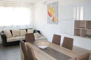 Beautiful vacation home by the sea in Sardinia, Лотцорай