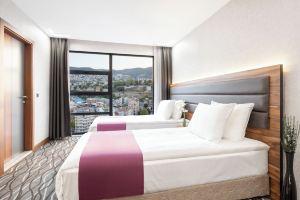 Lilium Hotel & Suites, Бурса