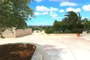 Charming trullo in Cisternino in Valle d’Itria, AC, free WIFI & parking, Чистернино