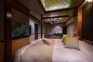 Hotel Zen, Иокогама