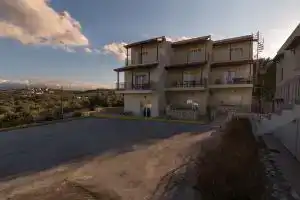 Like Home, Платаньяс