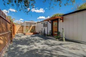 The Southtown Hummingbird Haus, Сан-Антонио