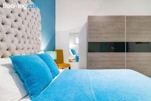 Award Winning Apartment St Julians, Сент-Джулианс