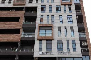Hotel Frekel, Тирана