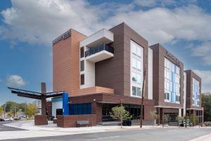 SpringHill Suites Durham City View, Дарем