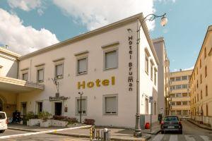 Hotel «Bruman Salerno», Салерно