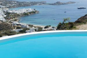 Villa Azurite with Heated Pool by Diles Villas, Платис-Ялос