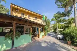 Green Garden Club, Бриатико