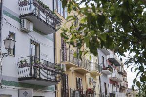 Le Due Sicilie Bed & Breakfast, Ласкари
