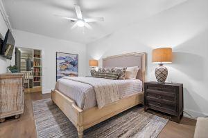 The Central Loft: Contemporary Downtown Retreat Along Hot Springs' Bathhouse Row, Хот-Спрингс