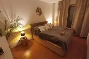 3-zi. Erdgeschosswohnung,wilhelmshöher Alle,separater Eingang,terrasse,5min Tram, Кассель