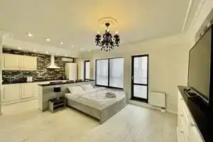 HomeApart Peter Mstivlavets 15, Минск