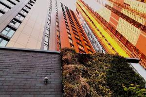 A Modern Studio with Great City Views - 17th Floor, City Views & 2 Minutes to Canal, Бирмингем